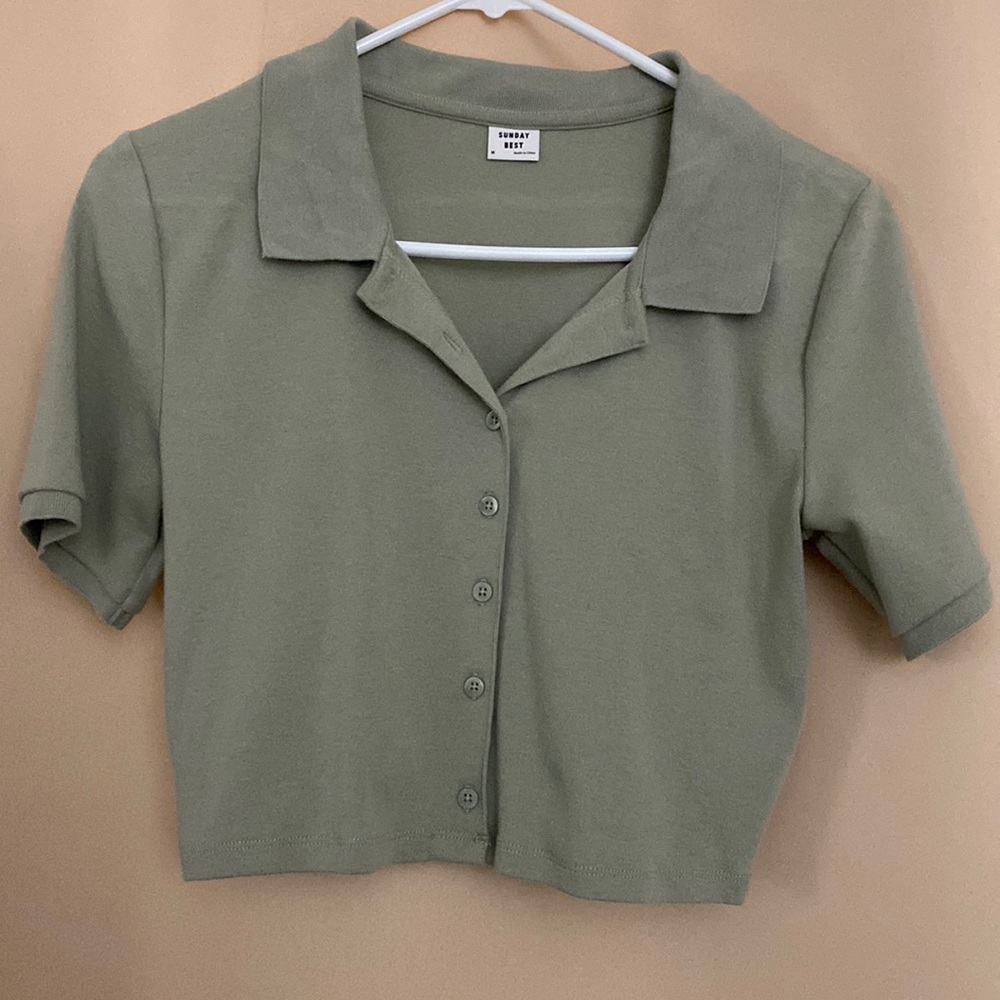 worn once aritzia crop